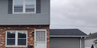 Adorable Townhome Gallery 1