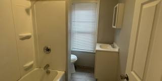 3 Bedroom West Side House Gallery 7