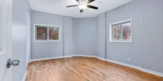 2900 N Damen Ave Gallery 12