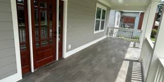Newly Renovated Spacious 3 Bedroom w/ Full Appliance Package Gallery 4