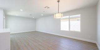 11202 N 43rd Drive Gallery 7