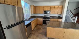 4 bed 4 full bath 2794 sqft Corona house with 3 car garage Gallery 10