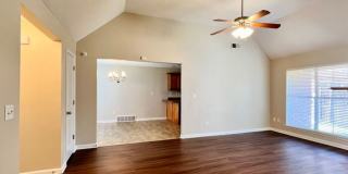 9146 Glen Cove Gallery 3