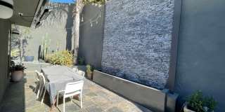 Live in the 90210! Stunning Modern Newly Renovated 2 Bedroom plus bonus room home in Beverly Hills! Gallery 41