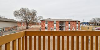 !!50 Percent off your 1st Months Rent!! Spacious 1BD/1BTH Apartment with a Private Balcony in the Heart of Norman! Gallery 31