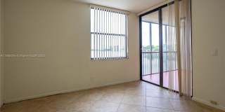 109 Lake Emerald Dr Gallery 40