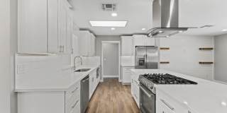 10423 W Monterosa Drive Gallery 1