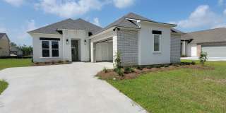 Must see 4 bedroom, 3 bath home! Gallery 1