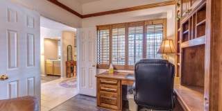 836 E Camino Diestro Gallery 32