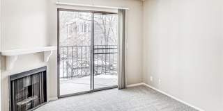 James Pointe Apartments Gallery 45