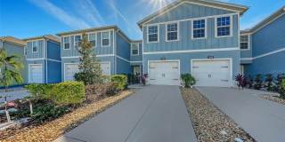 GORGEOUS 3 BEDROOM 2.5 BATHROOM TOWNHOUSE LOCATED IN THE HIGHLY SOUGHT AFTER AVALON WOODS COMMUNITY IN LAKEWOOD RANCH! Gallery 1