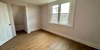 5404 Black St Gallery 11