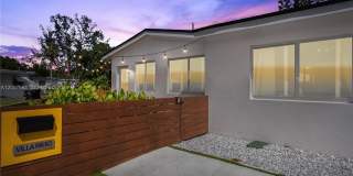 2380 NE 137th St Gallery 10