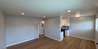 ROYALE APARTMENTS Gallery 49