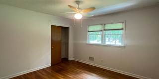 Lovely Must See Home!! Gallery 29