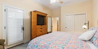 5 Warrington Place Gallery 18