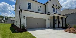 Room in 4 Bedroom Home at Br Crk Cv Gallery 1