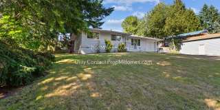 Two-Bedroom Ranch-Style Home in Bonny Slope! Two-Bedroom Ranch-Style Home in Bonny Slope! Gallery 1