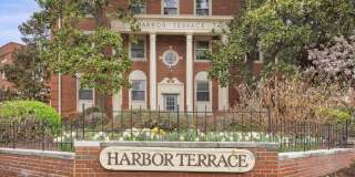 1301 E Abingdon Dr Gallery 1