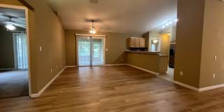 Quiet Home in Pine Lakes Cud-de-sac!! Gallery 5