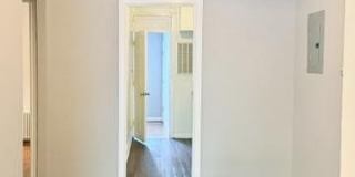 1424 STAPLES Street NE Gallery 7