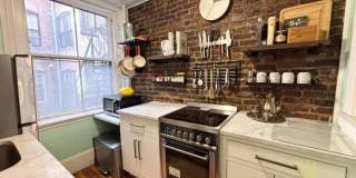 21 Revere St. Gallery 1