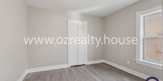 3907 Lagrange St Gallery 11