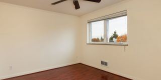 Howard Park Apartments Gallery 27