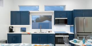 473 1/2 West Sunview Avenue Gallery 19