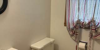 3 bedroom home near Mercy Hospital Gallery 12