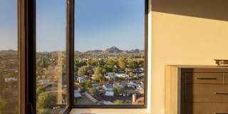 1040 E OSBORN Road Gallery 16