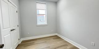 Renovated 4bd/2 bath House with Rear yard!! SECTION 8 ONLY!! Gallery 33
