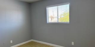 MOVE IN SPECIAL FIRST MONTH $1 2BD/1.5BA Two-Story Condo – Bullhead City | $1,150/Month Gallery 8