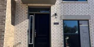 11573 Fulham Street Gallery 3