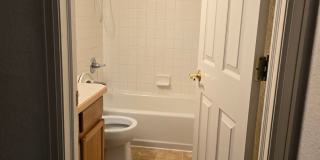 Nestled 3 bedroom, 2 bathroom in Fruitvale area Gallery 6