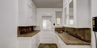 1 Bed 1 Bath apartment in Okc close to Plaza District! Gallery 31