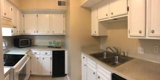 2 Bedroom Located off Brightside in Sharlo on LSU Bus Route! Great fenced yard with Patio Gallery 1