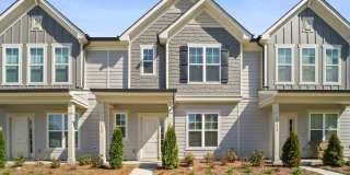 Dream Rental Alert - Elegant 3br/2.5 bath Townhome available- well maintained and like New Gallery 1