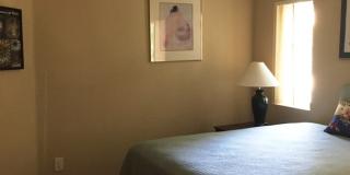 Fully furnished 1 bedroom condo and office - Short Term Rental! Gallery 13