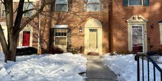 7 CROSS FALLS Circle Gallery 1