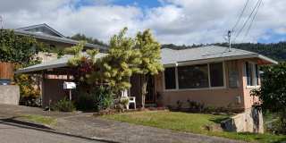 Ocean view upstairs 3 bed 2 bath 2 parking duplex near Likelike Hwy Gallery 1
