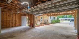 1511 Woodchuck Ave. Gallery 33