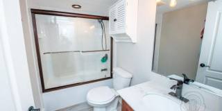 7117 West 93rd Street Gallery 7