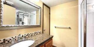 2bd/2ba Kirkland Condo Gallery 15