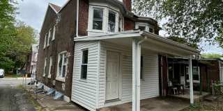 19 E Ingham Ave Gallery 4