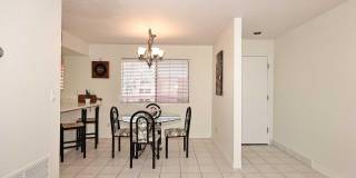 12212 N PARADISE VILLAGE Parkway S Gallery 10