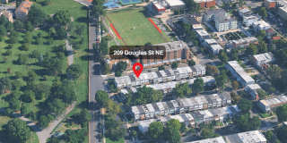209 Douglas St NE Gallery 31