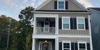 430 Forsythia Avenue Gallery 1