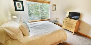 Winter Seasonal Rental- 172 Robin Drive Gallery 19