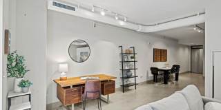 Logan Circle Condo | 1 Bed | 1 Bath | 885 Sf | Large Private Patio | 1 Garage Parking Space Gallery 8